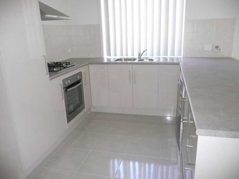 8 Dingera Avenue, North Plympton SA 5037