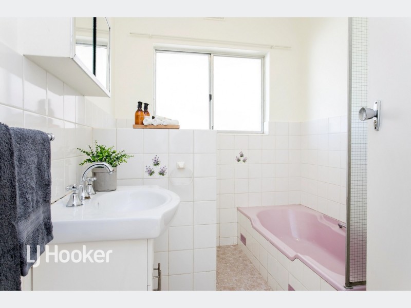 1/2 Fischer Street, Welland SA 5007