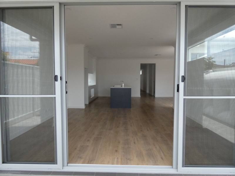 6 Cheadle Street, Fulham SA 5024