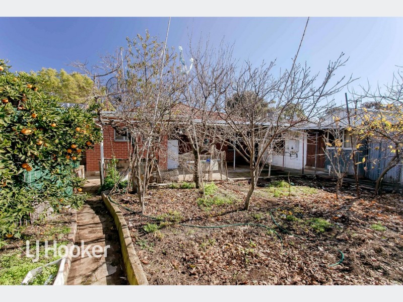 25 Drummond Avenue, Findon SA 5023
