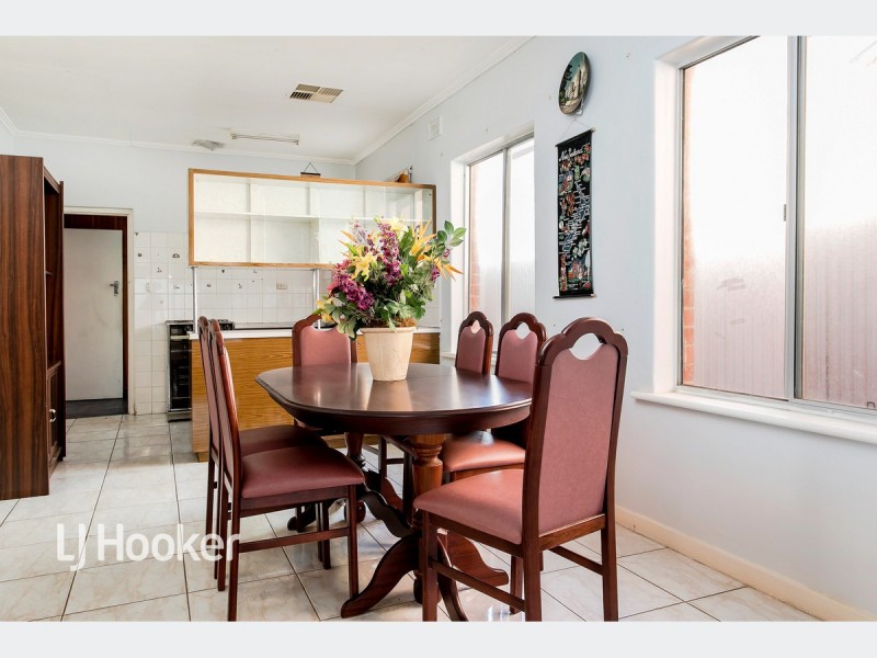 25 Drummond Avenue, Findon SA 5023