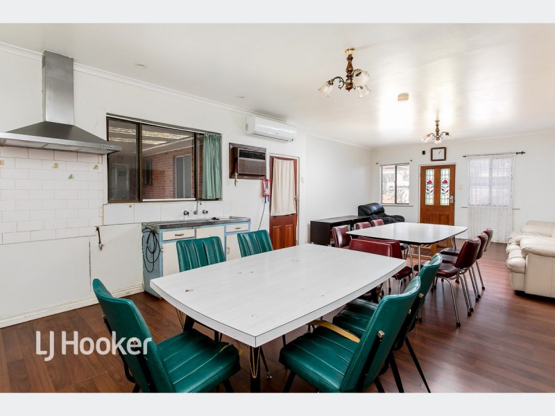 25 Drummond Avenue, Findon SA 5023