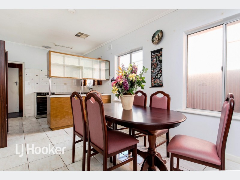 25 Drummond Avenue, Findon SA 5023