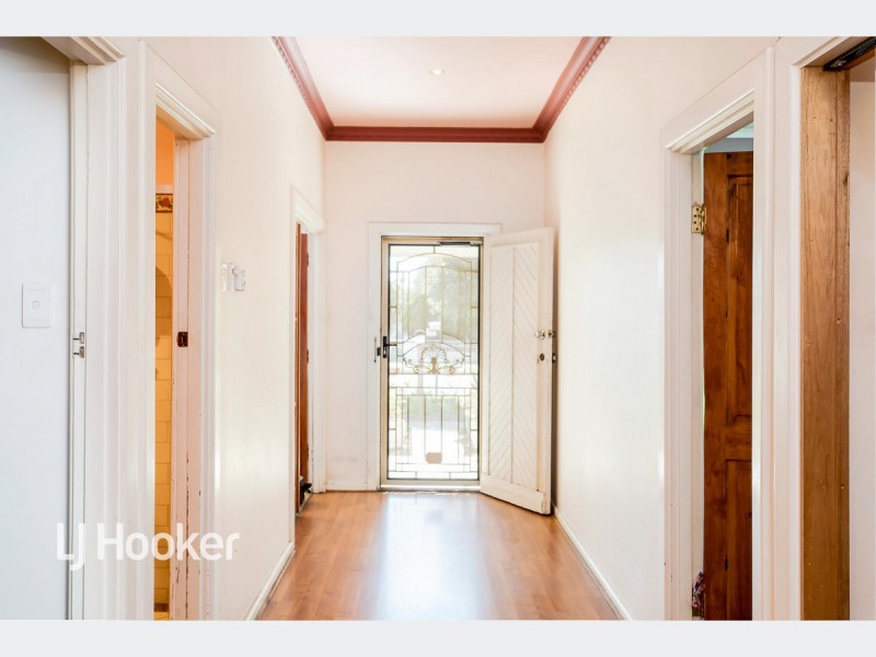 18 Rose Street, Ottoway SA 5013