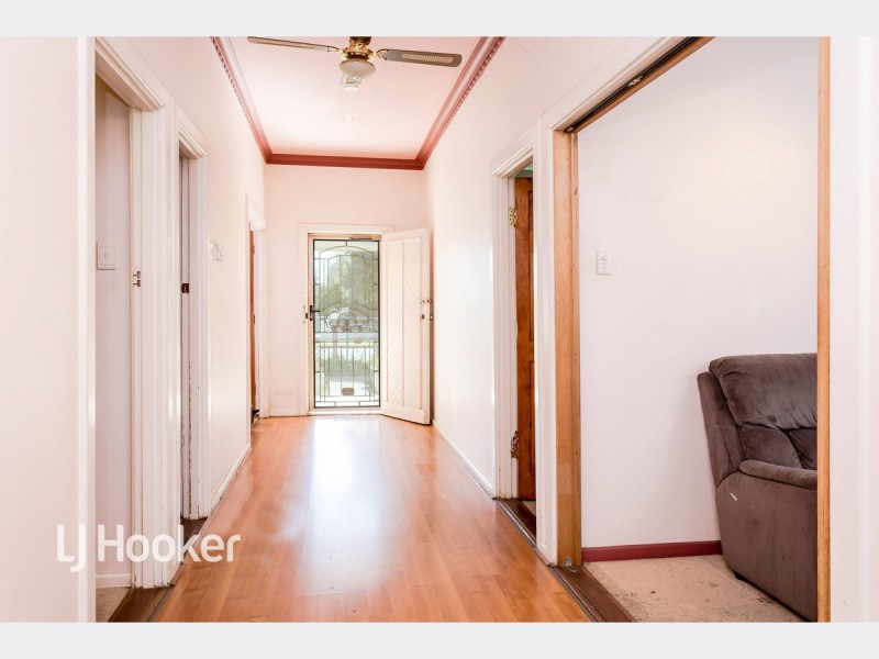 18 Rose Street, Ottoway SA 5013