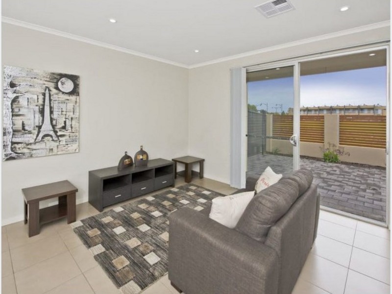 5/110-112 The Strand, Mawson Lakes SA 5095