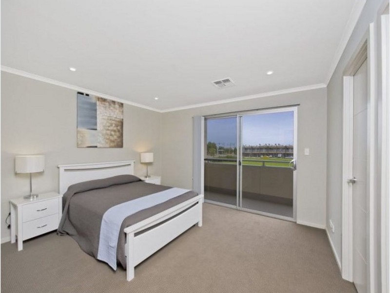5/110-112 The Strand, Mawson Lakes SA 5095