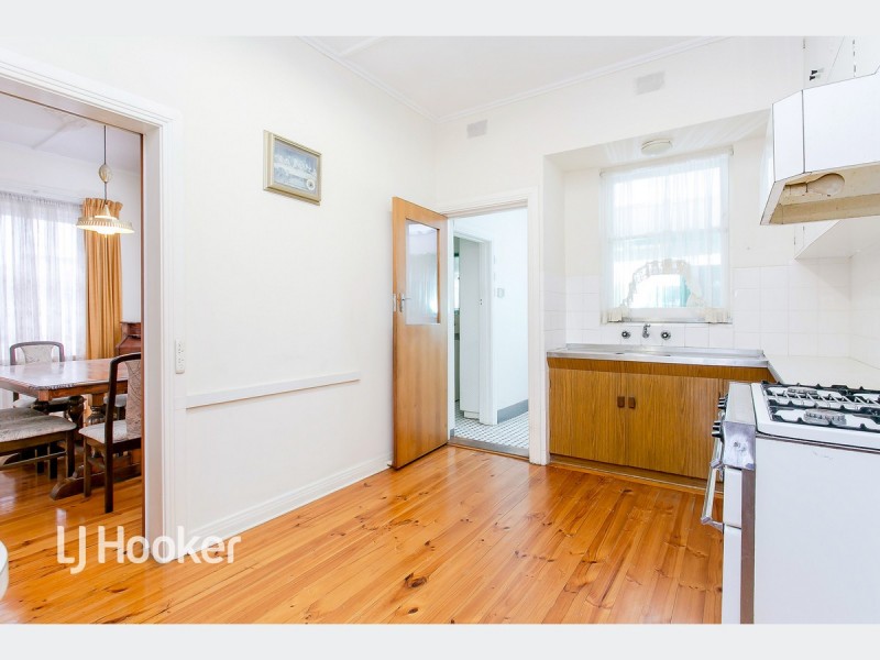 17 Captain Cook Avenue, Flinders Park SA 5025