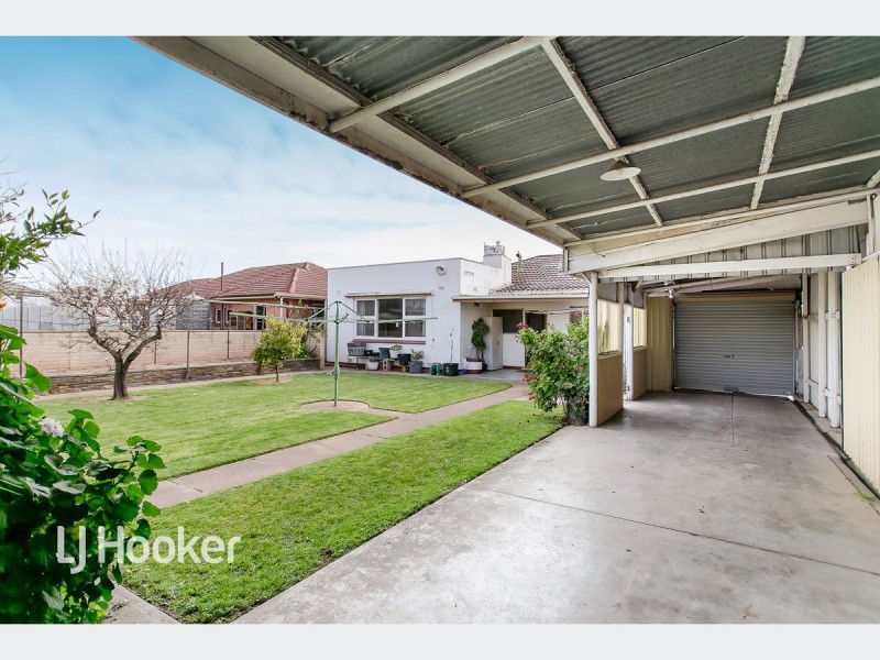 17 Captain Cook Avenue, Flinders Park SA 5025
