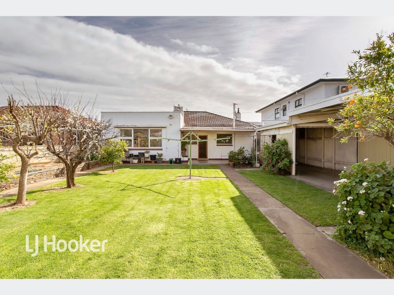 17 Captain Cook Avenue, Flinders Park SA 5025