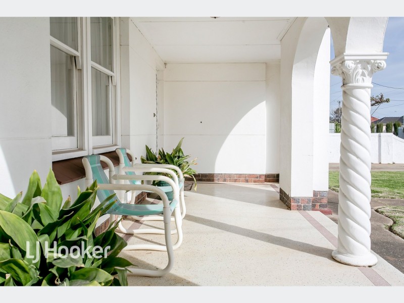 17 Captain Cook Avenue, Flinders Park SA 5025