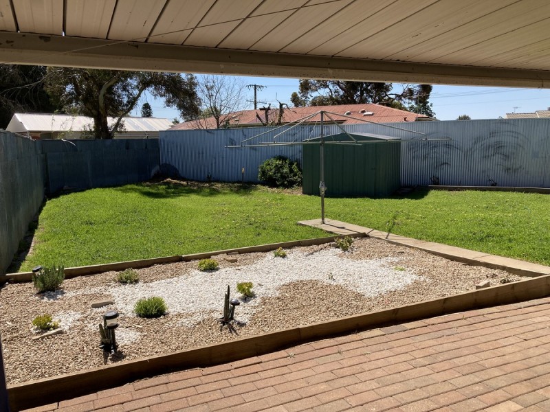 21 MacKay Crecent, Parafield Gardens SA 5107