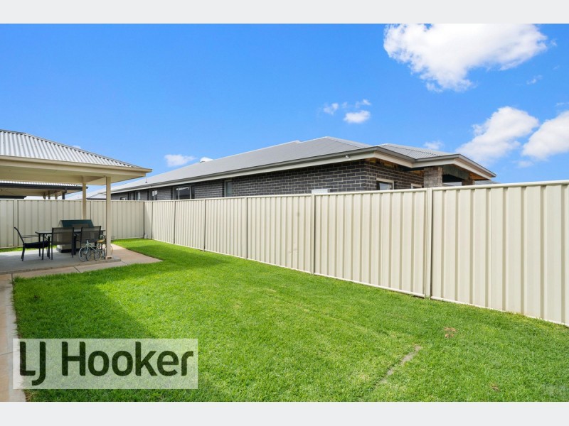 16 Central Boulevard, Munno Para West SA 5115