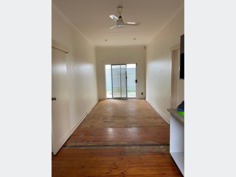 2 Bardia Avenue, Findon SA 5023