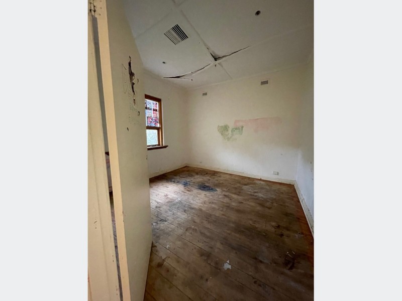 2 Bardia Avenue, Findon SA 5023