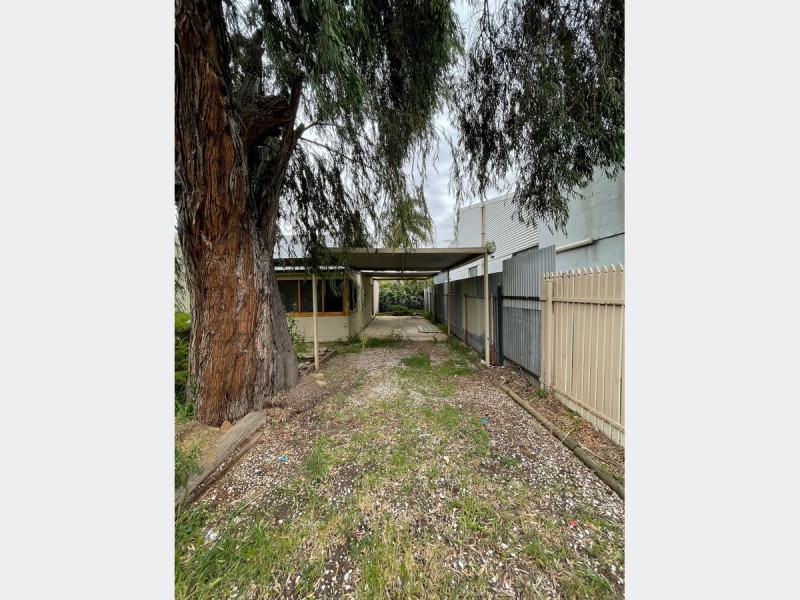 2 Bardia Avenue, Findon SA 5023