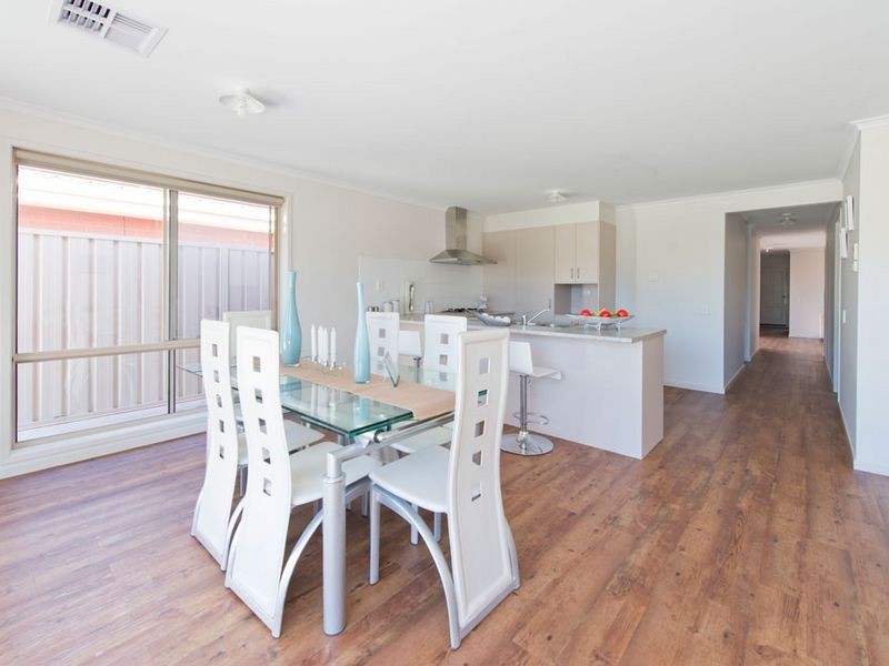 5 Athlone Street, Woodville South SA 5011