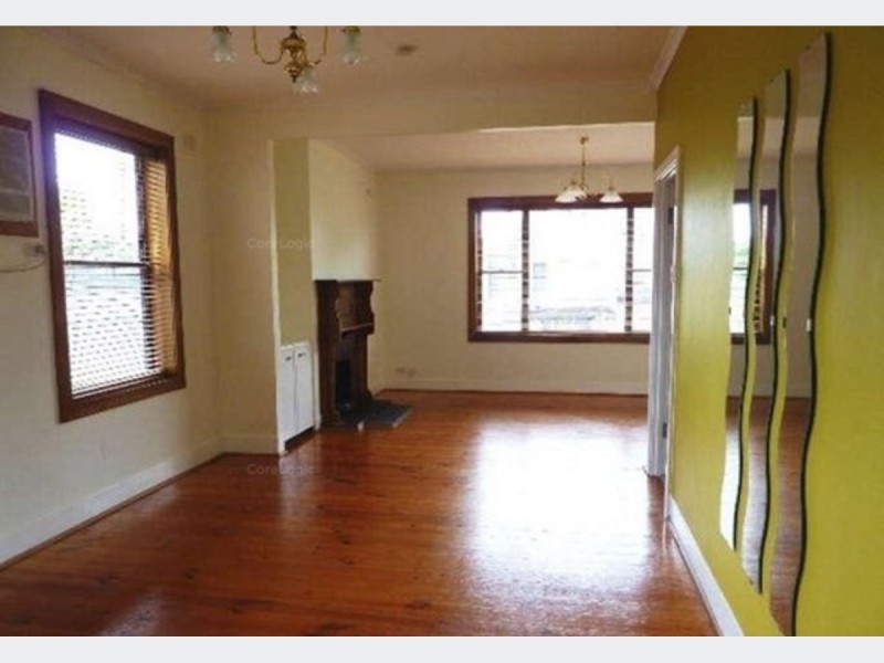 4 Gosse Avenue, Glenelg North SA 5045