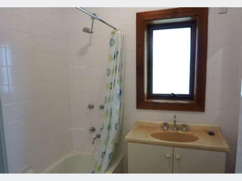 4 Gosse Avenue, Glenelg North SA 5045