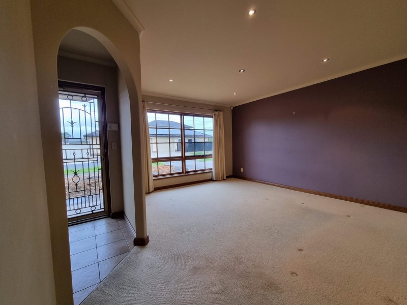 3 Rawlings Avenue, Flinders Park SA 5025