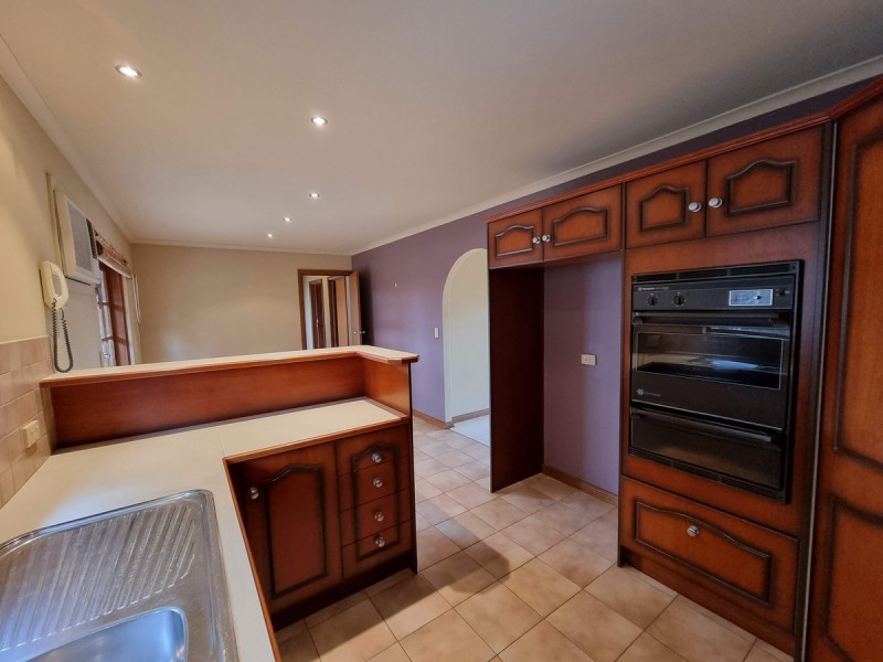 3 Rawlings Avenue, Flinders Park SA 5025