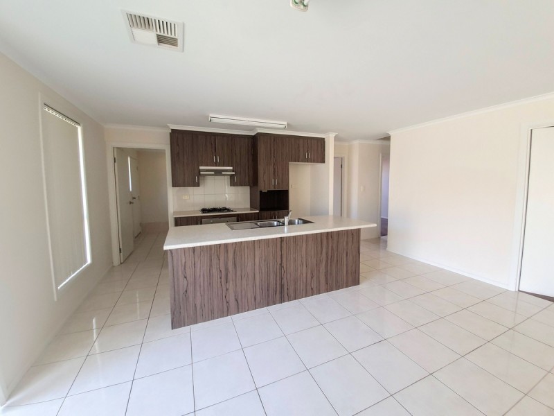 28 Kwinana Crescent, Port Noarlunga South SA 5167