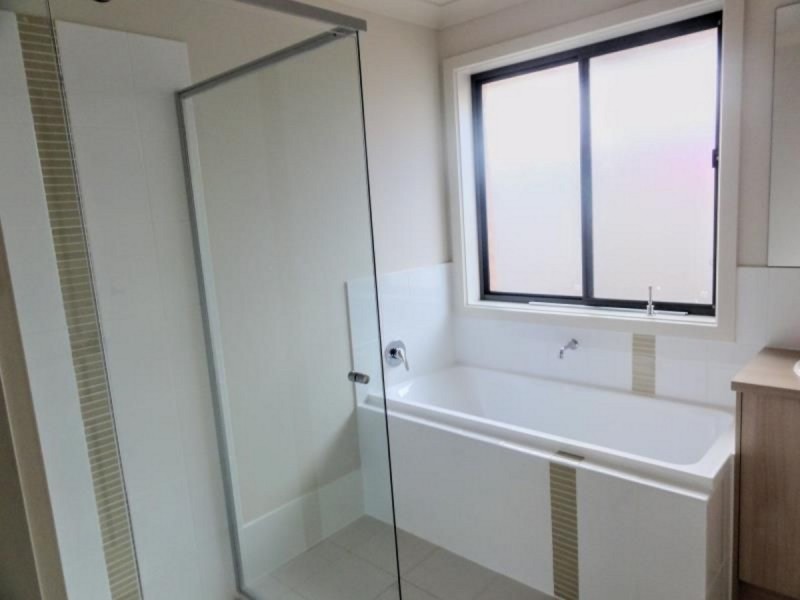 8 Blossom Road, Munno Para West SA 5115