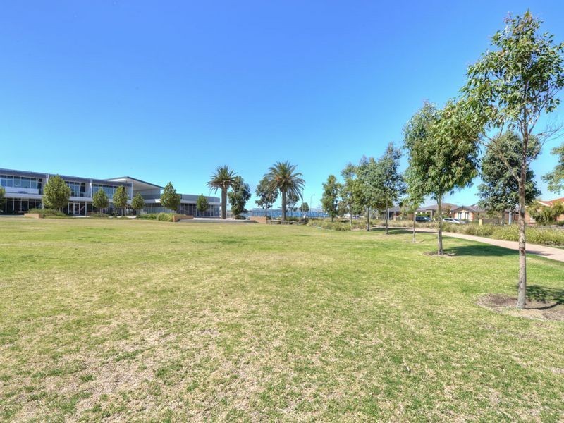 1/777 Grand Boulevard Drive, Seaford Meadows SA 5169