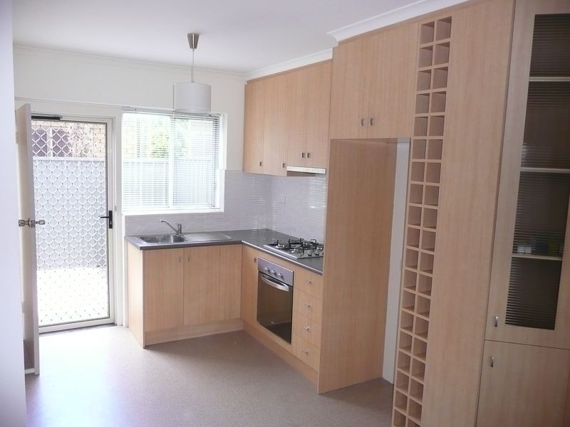 2/89 Holbrooks Road, Flinders Park SA 5025