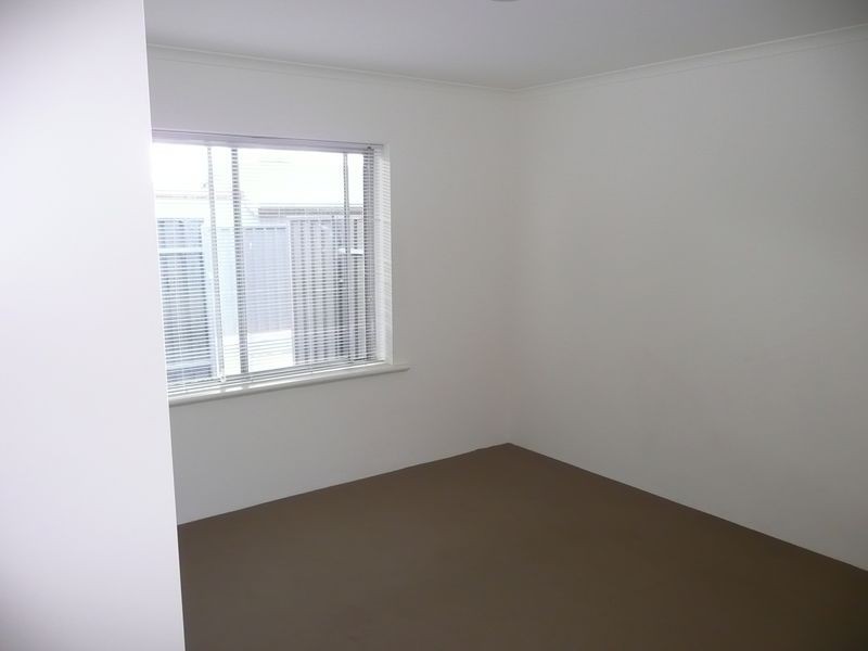 2/89 Holbrooks Road, Flinders Park SA 5025