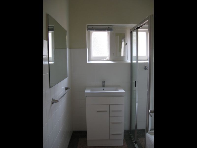 8 Cleve Street, Mansfield Park SA 5012