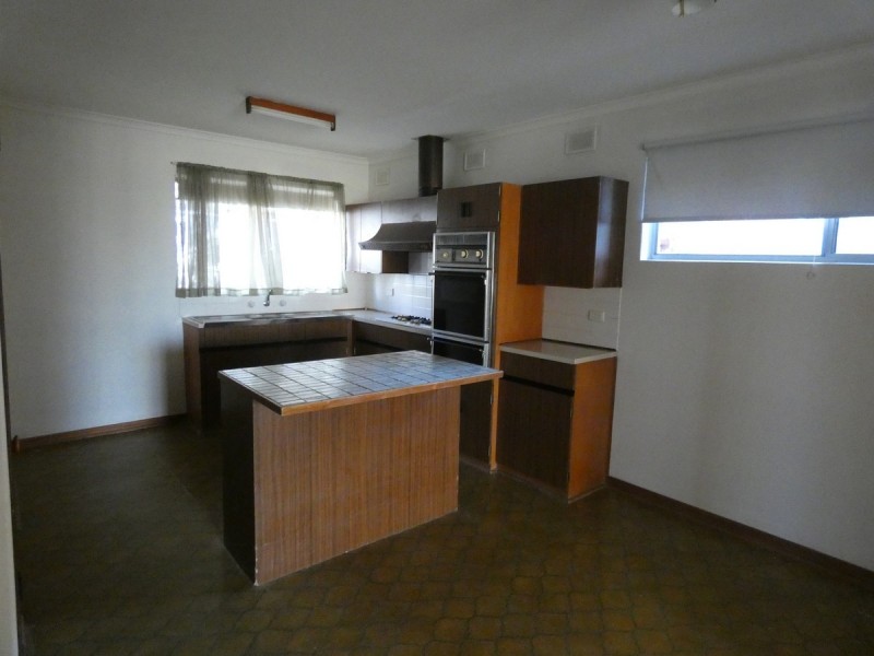 22 Jervois Tce, Marino SA 5049