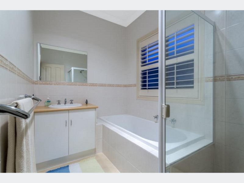 12a Warwick Street, Largs North SA 5016