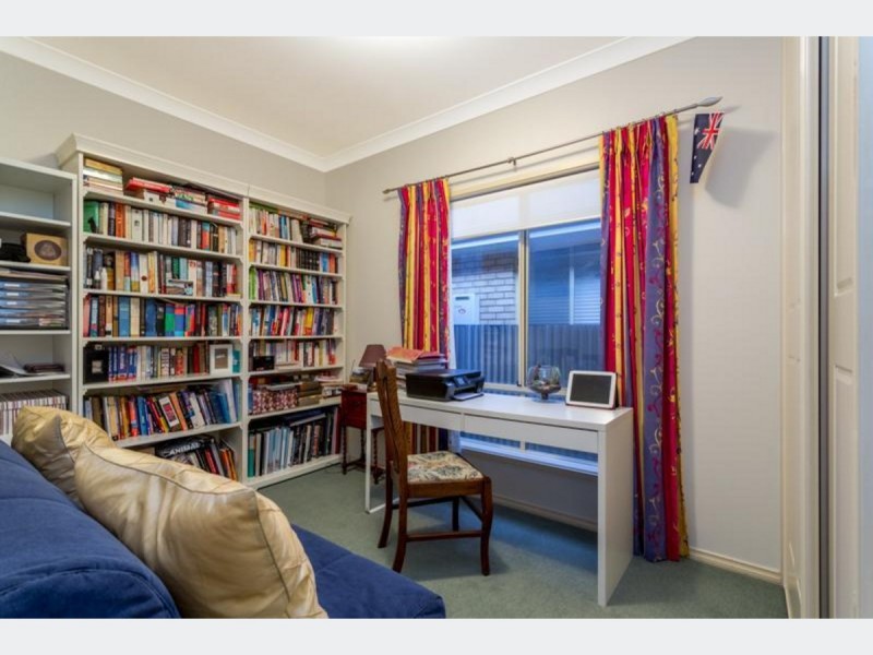 12a Warwick Street, Largs North SA 5016