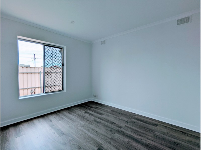 1/2 North Parade, Royal Park SA 5014