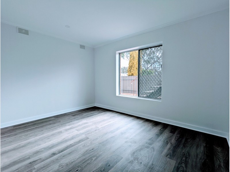 1/2 North Parade, Royal Park SA 5014