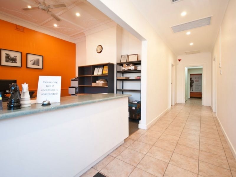 16 Croydon Road, Keswick SA 5035