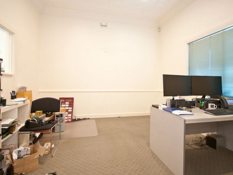 16 Croydon Road, Keswick SA 5035