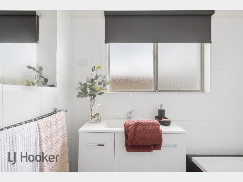 4/2 Fischer Street, Welland SA 5007