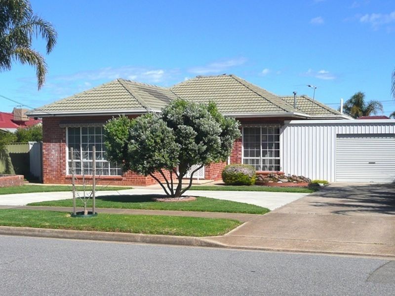 9 Yalpara Avenue, Seaton SA 5023