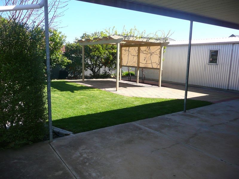 9 Yalpara Avenue, Seaton SA 5023