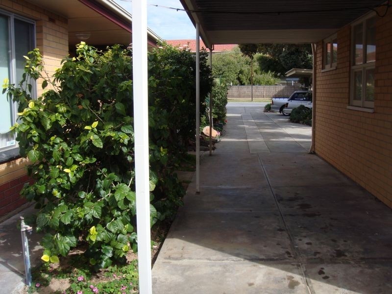 3/8 Military Road, West Beach SA 5024