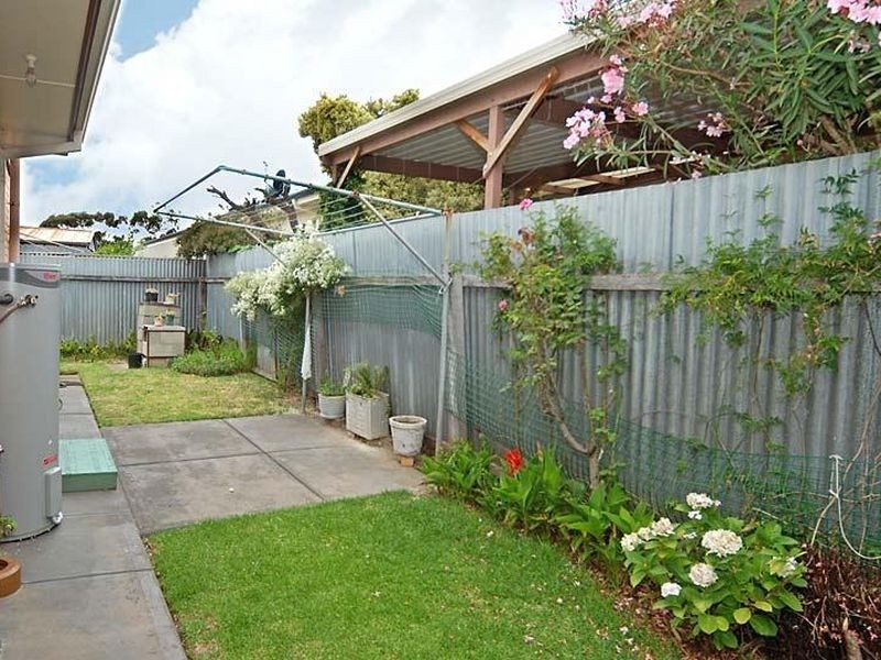 3/8 Military Road, West Beach SA 5024