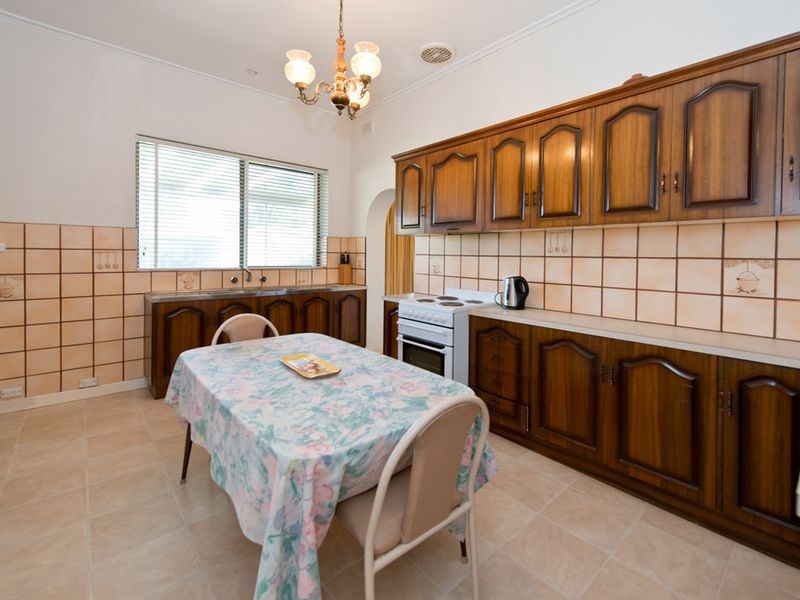 8 Packard Street, North Plympton SA 5037