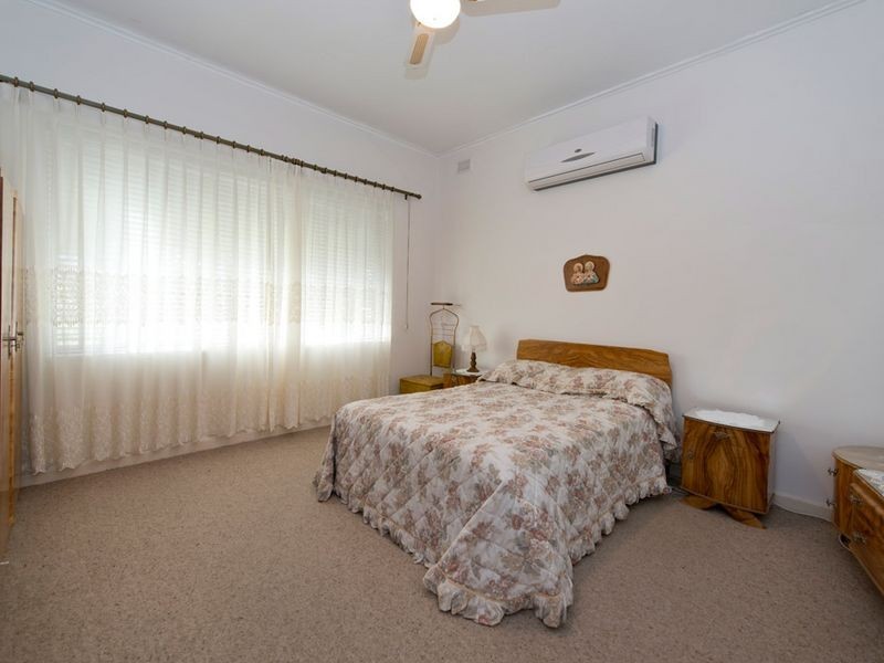 8 Packard Street, North Plympton SA 5037