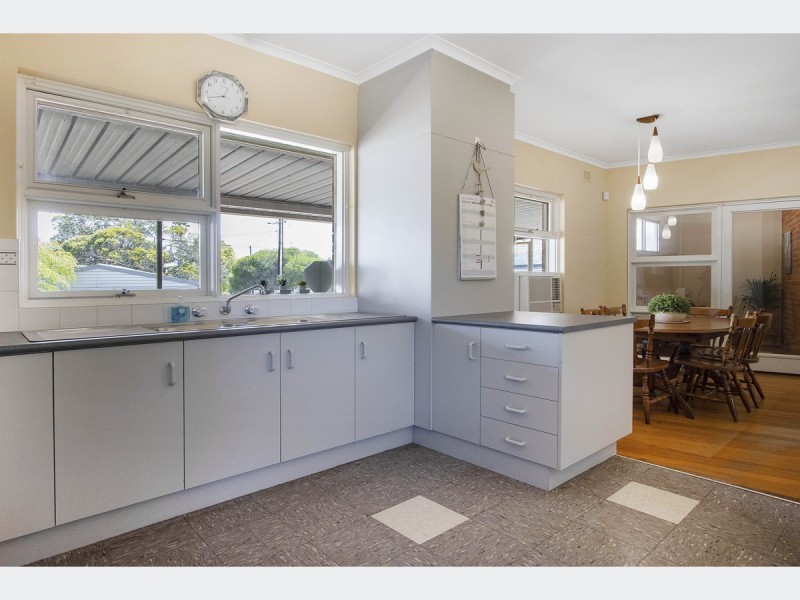 100A Beach Street, Grange SA 5022