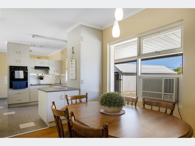 100A Beach Street, Grange SA 5022