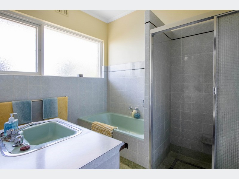 100A Beach Street, Grange SA 5022