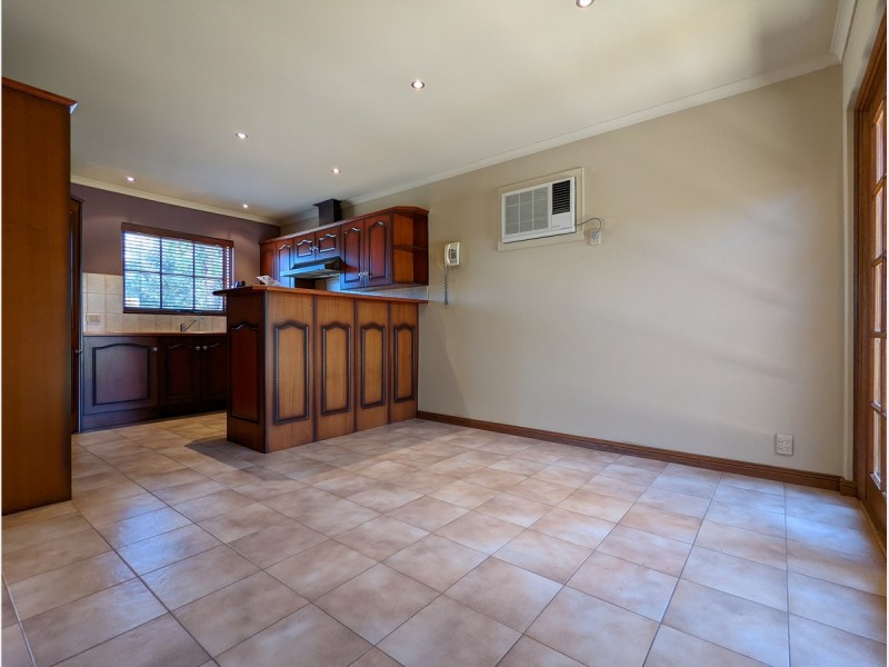 1 Rawlings Avenue, Flinders Park SA 5025