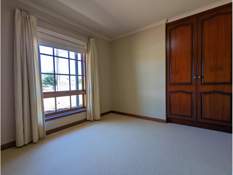 1 Rawlings Avenue, Flinders Park SA 5025